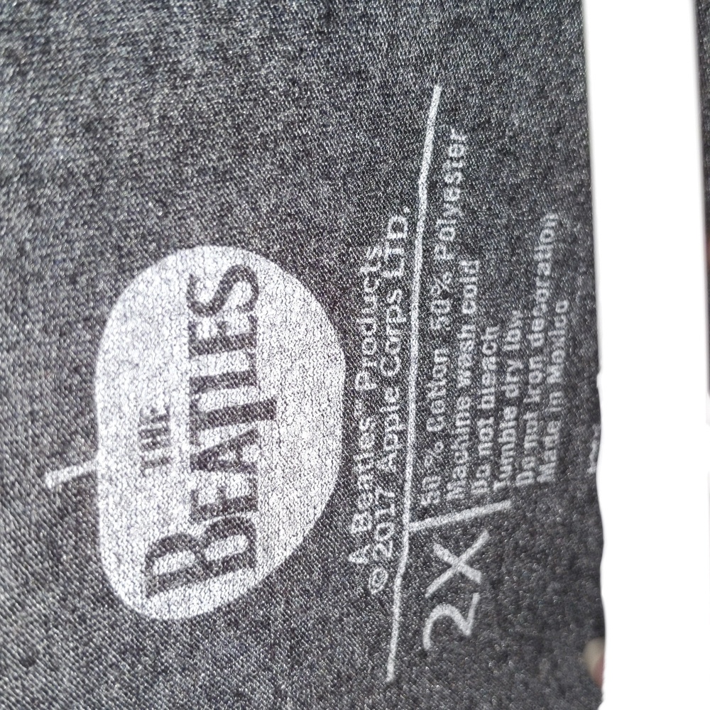 2017 Beatles Sgt Peppers Lonely Hearts Club Band shirt - Picture 3 of 4